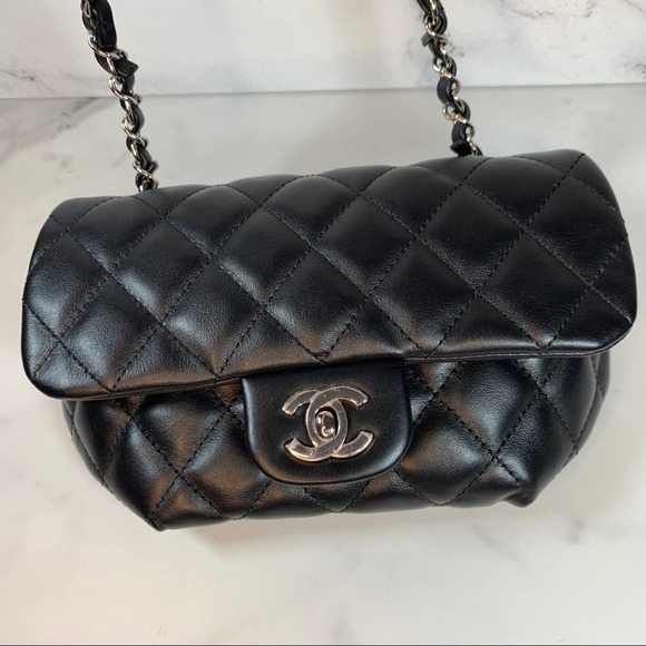 ❌❌ CHANEL Uniform CC calfskin leather black quilted Bumbag waist crossbody bag - Picture 13 of 15